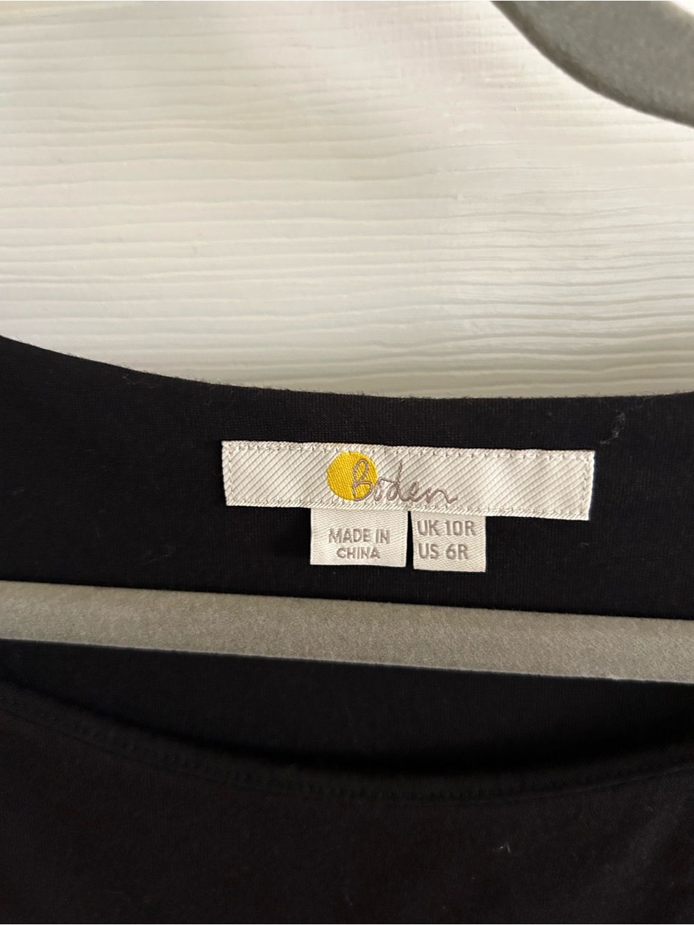 Boden Black Gathered-Waist Midi Dress Sz 6 - Picture 3 of 6
